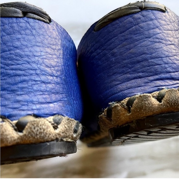 RICARDO MEDINA BEATRIZ VALENZUELA HANDMADE COBALT BLUE LEATHER ESPADRILLES SHOES - Picture 5 of 7